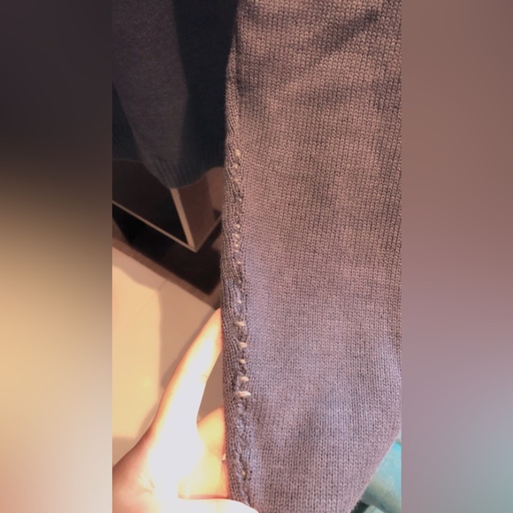 An absolutely stunning, well knitted Sweater, in color blue! - Picture 7 of 7